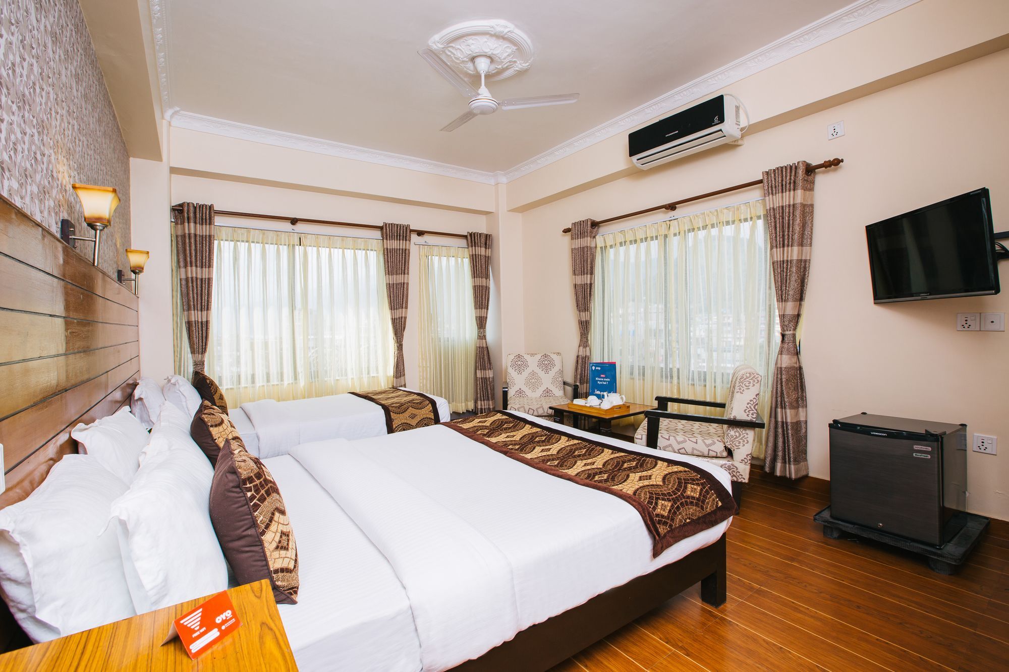 Hotel Romantica Pokhara Exterior foto